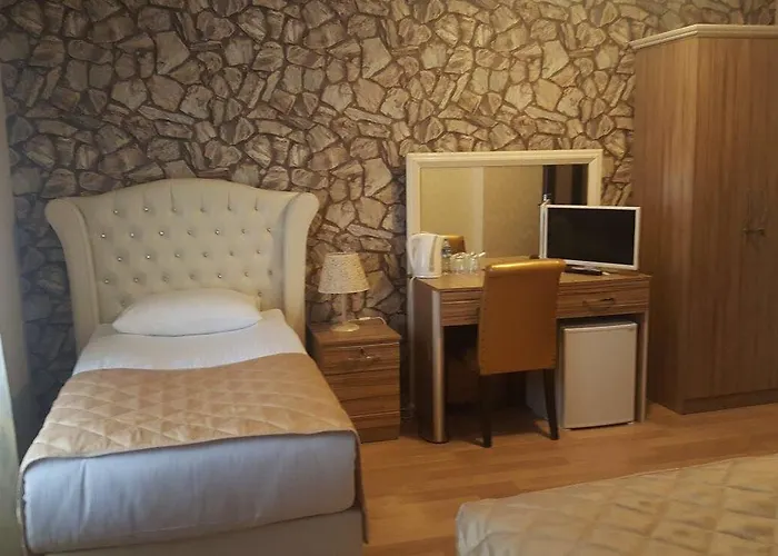 Zarına Butık Otel *